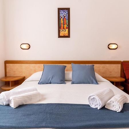 Hotel Greta B&B Rimini Eksteriør billede