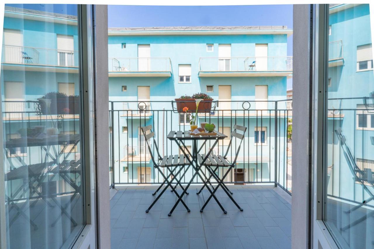 Hotel Greta B&B Rimini Eksteriør billede