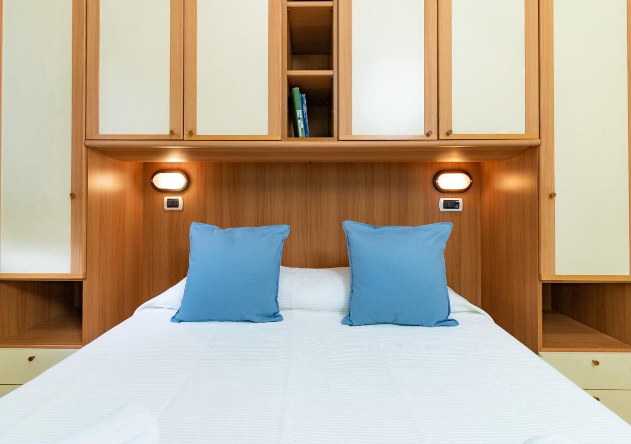 Hotel Greta B&B Rimini Eksteriør billede