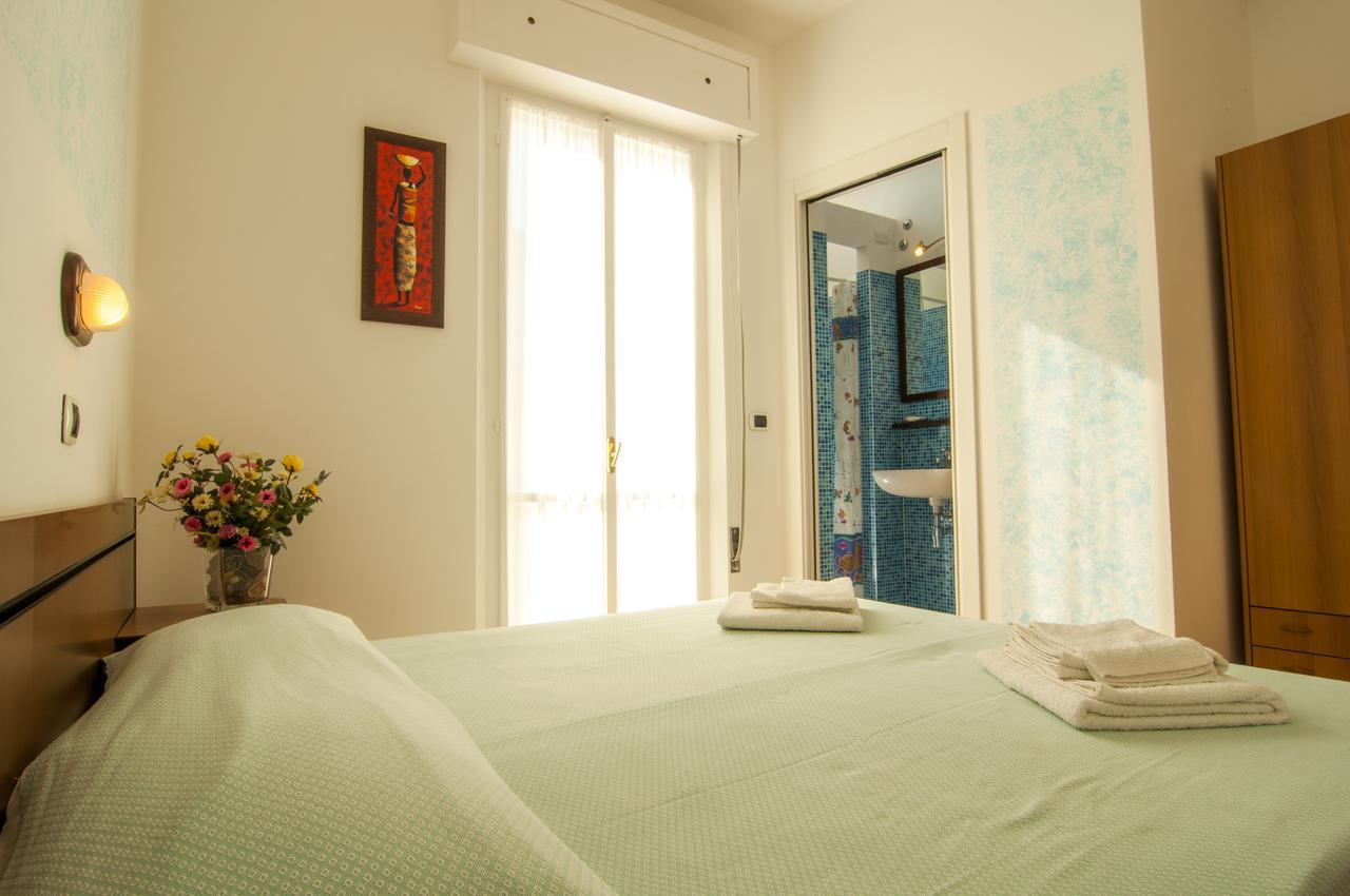 Hotel Greta B&B Rimini Eksteriør billede